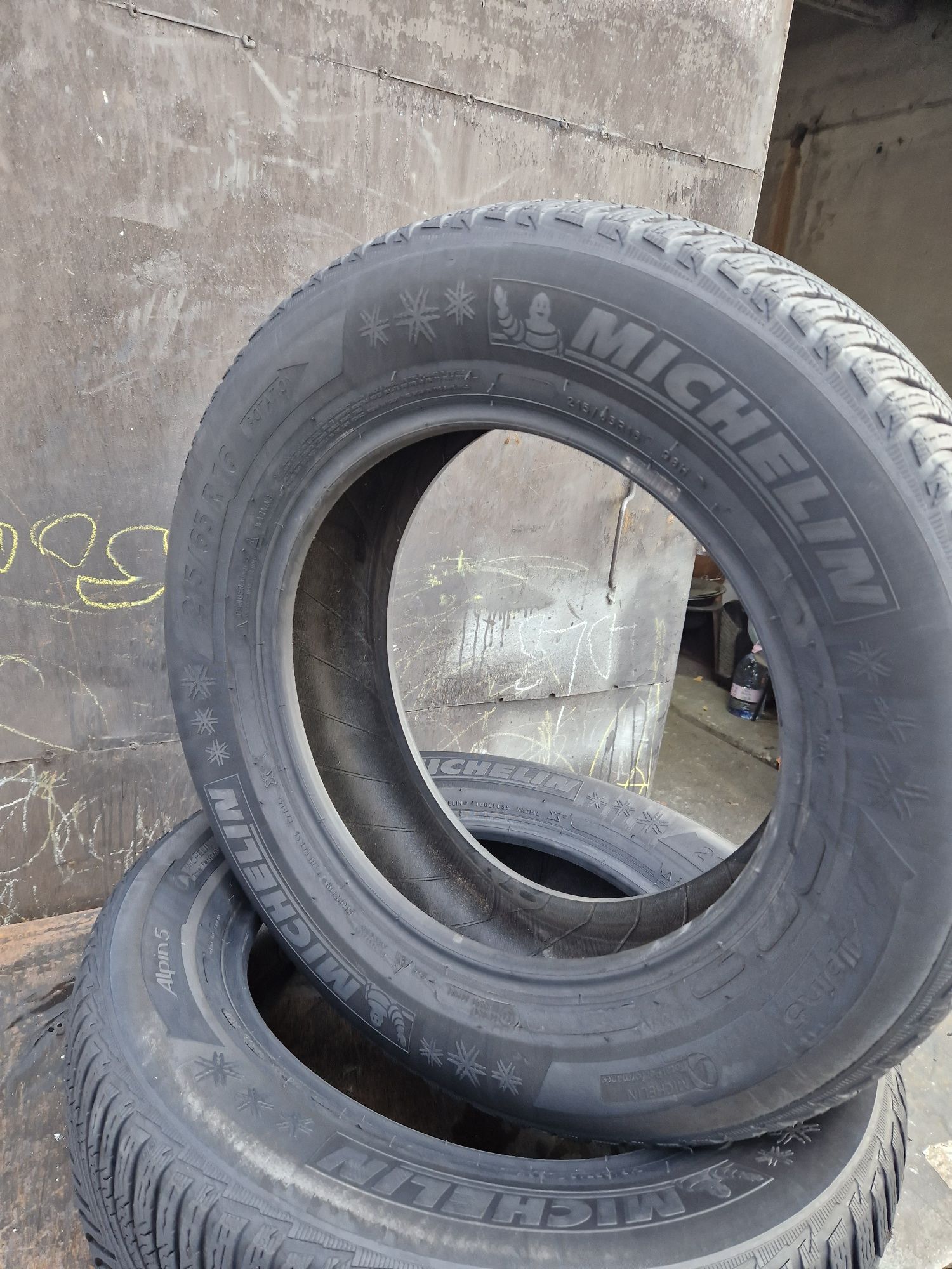 2Anvelope Michelin 215 65 R16 M+S