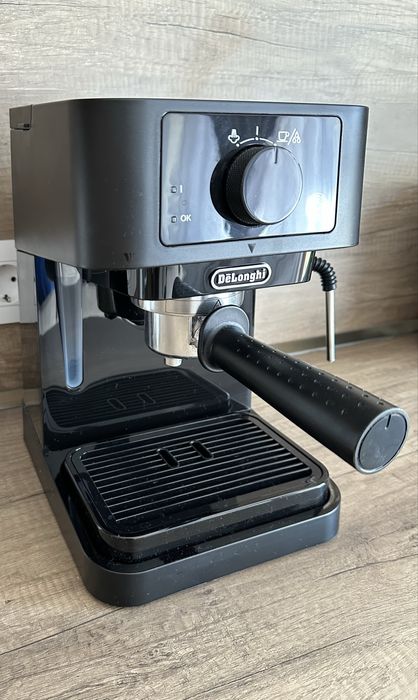 Кафемашина Delonghi EC235.BK