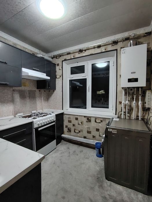 Fargʻona shahar Frunskiy massividagi 2 honali uy.