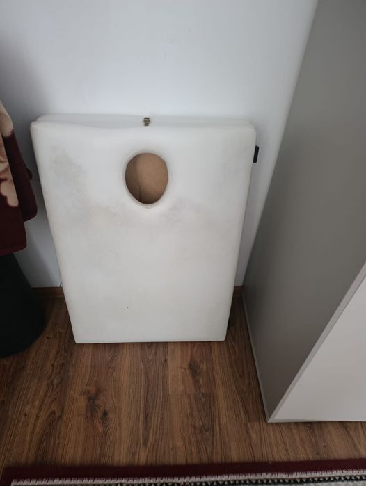 Массажный стол: регулирующая под рост