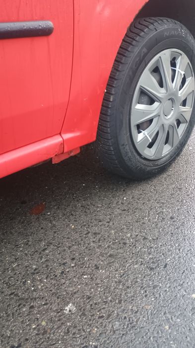 De vânzare Dacia Logan . An fabricație 2008 , ediția Kiss fm.