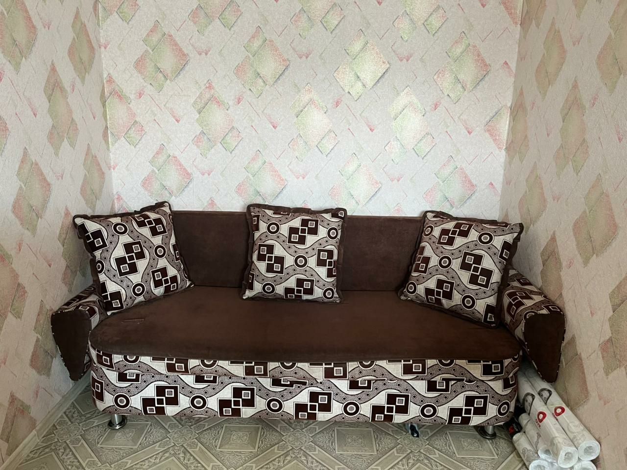 Продается  диван
