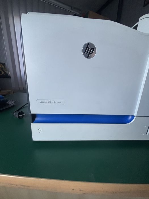 imprimanta hp laser jet 500 M551