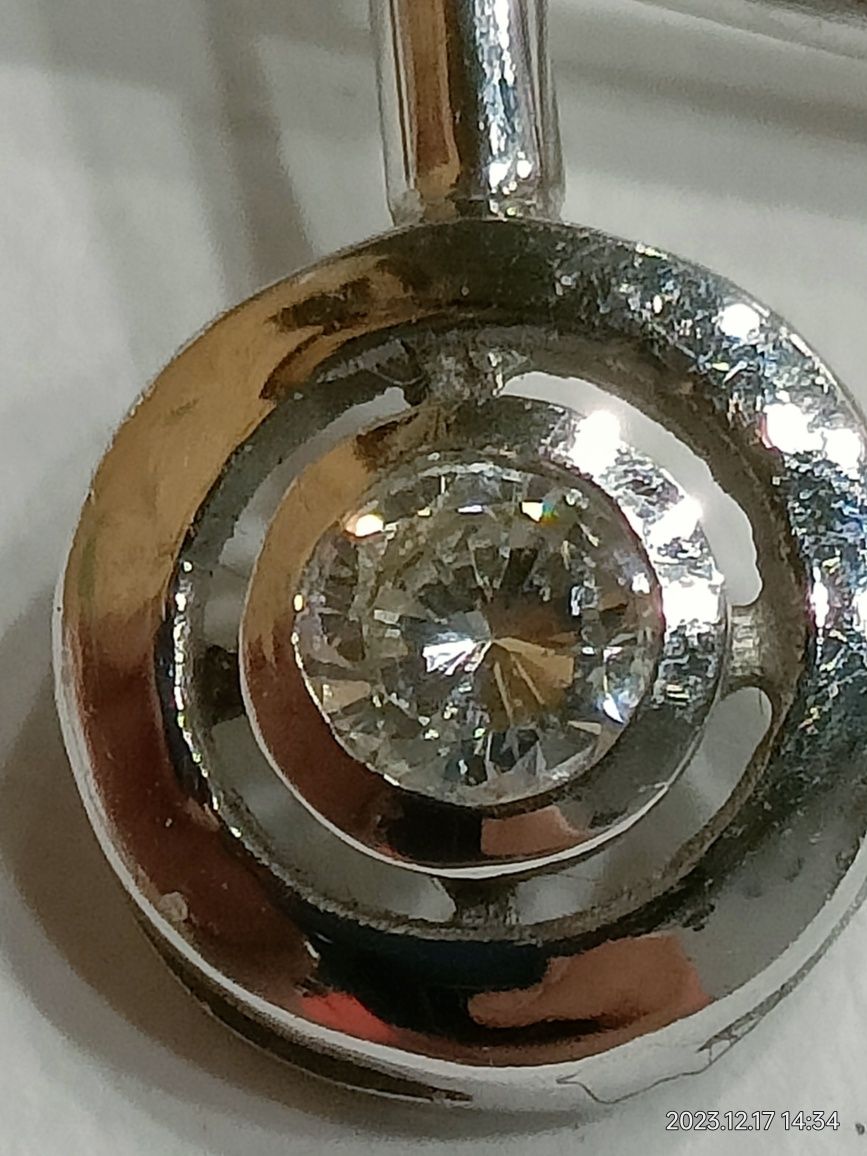 Vind cercei din aur 18kt cu diamante 0,40ct