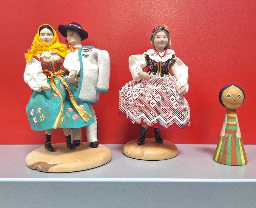 Колекция Кукли в народни носии-ръчна изработка, 60-те г. Krakow, Полша
