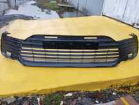 Toyota Camry  бампер решёткаРешетка бампера Toyota Camry рестайлинг