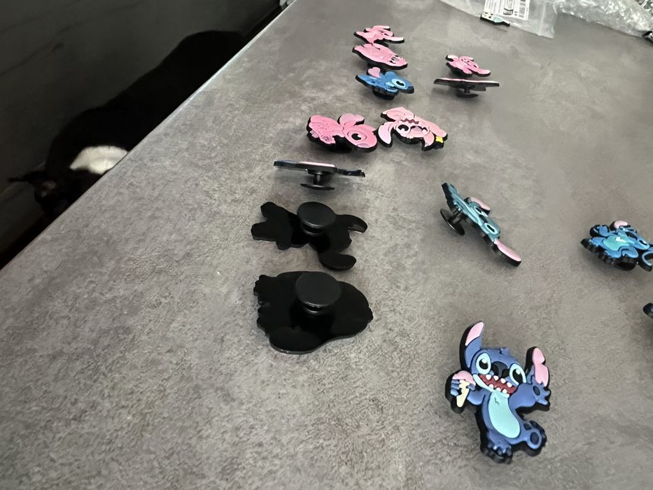 Jibbittz crocs stich