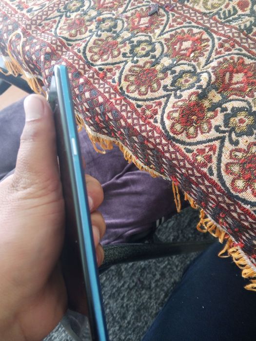 Samsung Nod 8 srochni sotiladi