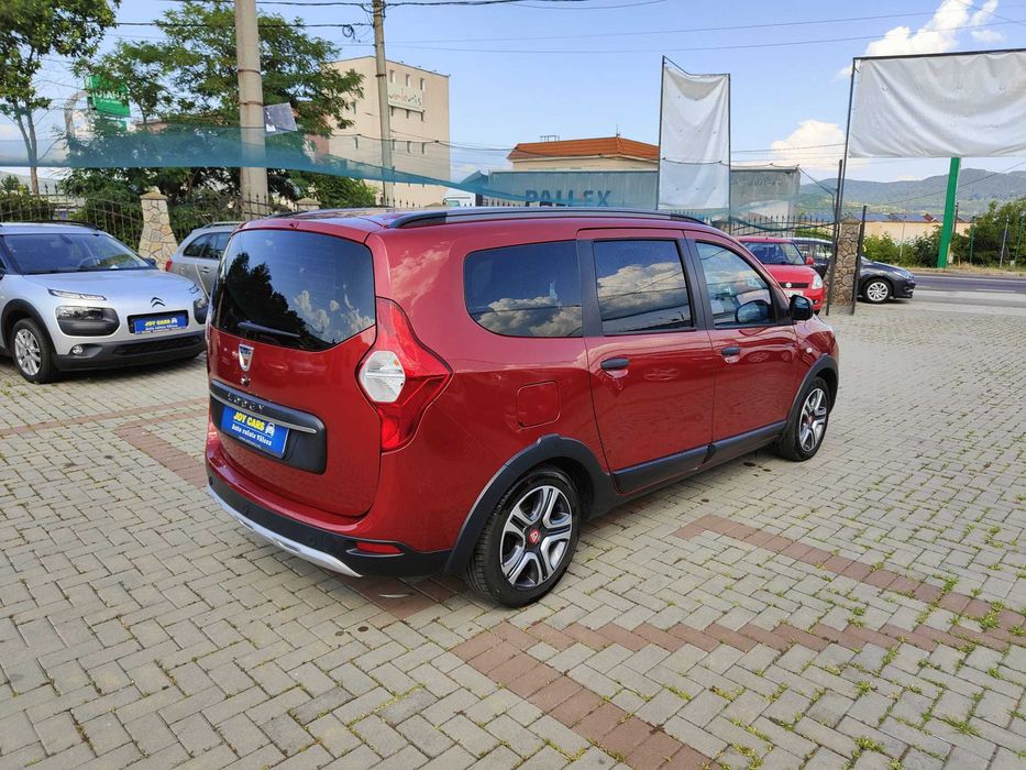 Lodgy Stepway 2019 Euro6, navi, camera, senzori parcare TVA deductibil
