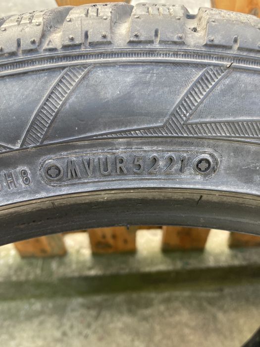 Гуми Falken 225/45/r17