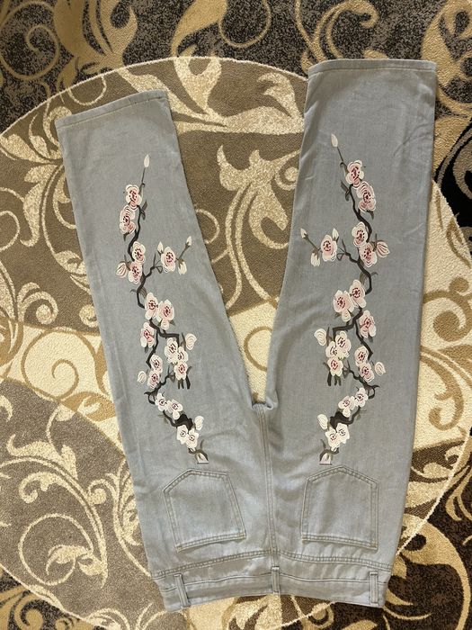 Ждинсы с прином сакура