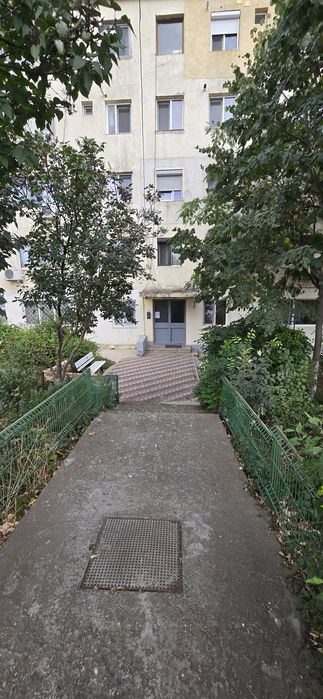 Apartament 2 camere 42.3mp vis-a-vis de Carrefour