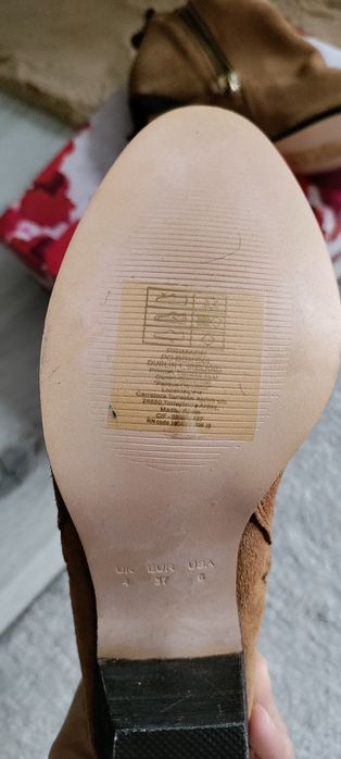 Ghete dama măsura 37 de piele întoarsă noi, cu eticheta