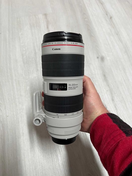 Obiectiv Canon EF 70-200mm, F/2.8, IS, USM, III
