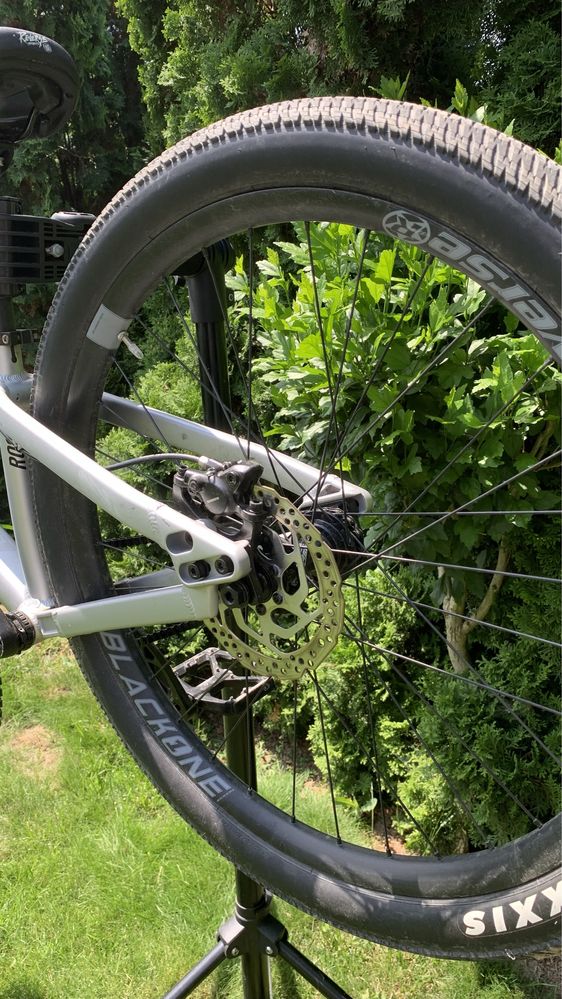 Dirt jumper Rose the bruce 1