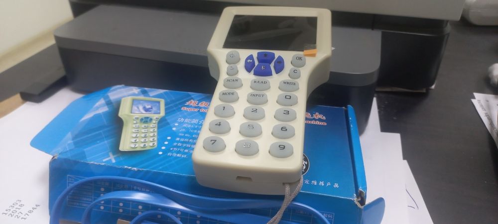 Дубликатор домофонных ключей и карт