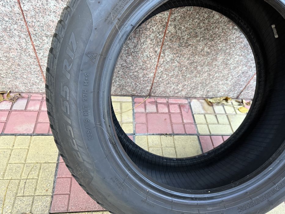 Anvelope de iana pirelli 225/55R 17