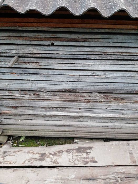 Scândură uscată (4m) – lemn natural uscat ideal construcții & mobilier