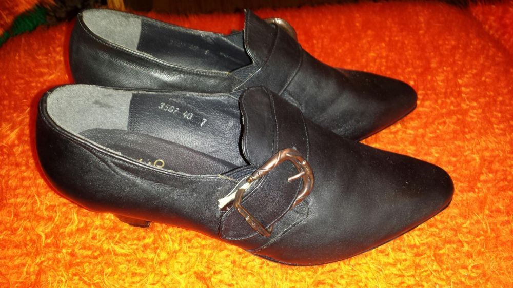 Черни кожени обувки- естествена кожа- нови