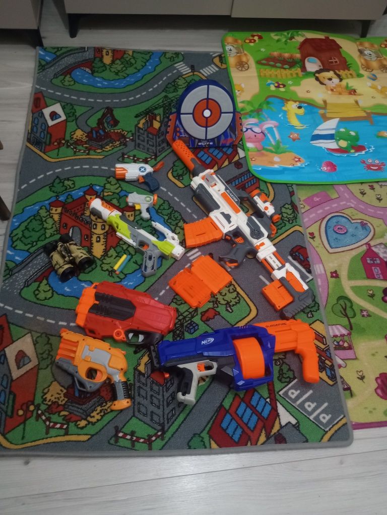 Pistoale Nerf +țintă electronică