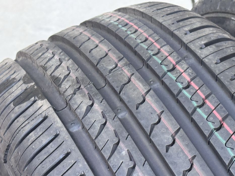 205/50/R17 Barum Bravuris5 4бр летни нови dot0922