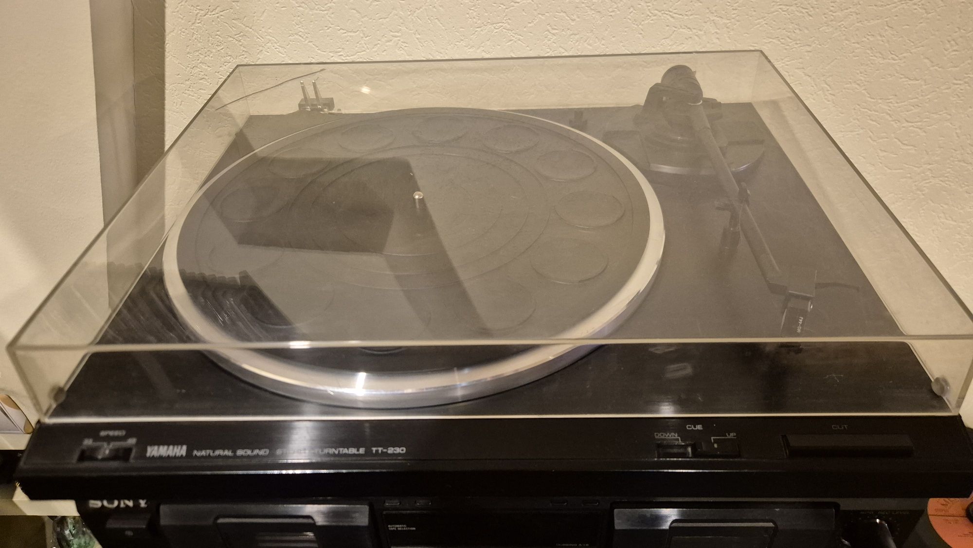 Вертушка YMAHA TT230  made in japan