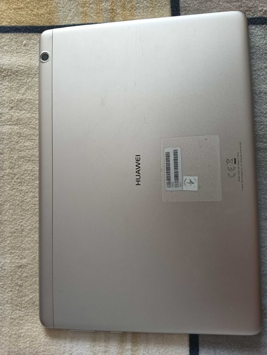 Vând tabletă sau skimb cu ps3