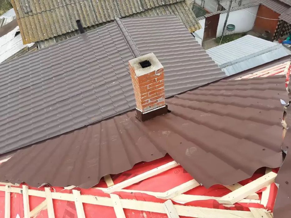 Executam acoperisuri și mici reparatii, mansardari