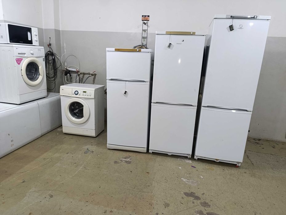 Б/у  холодильник Индезит в рабочем состоянии