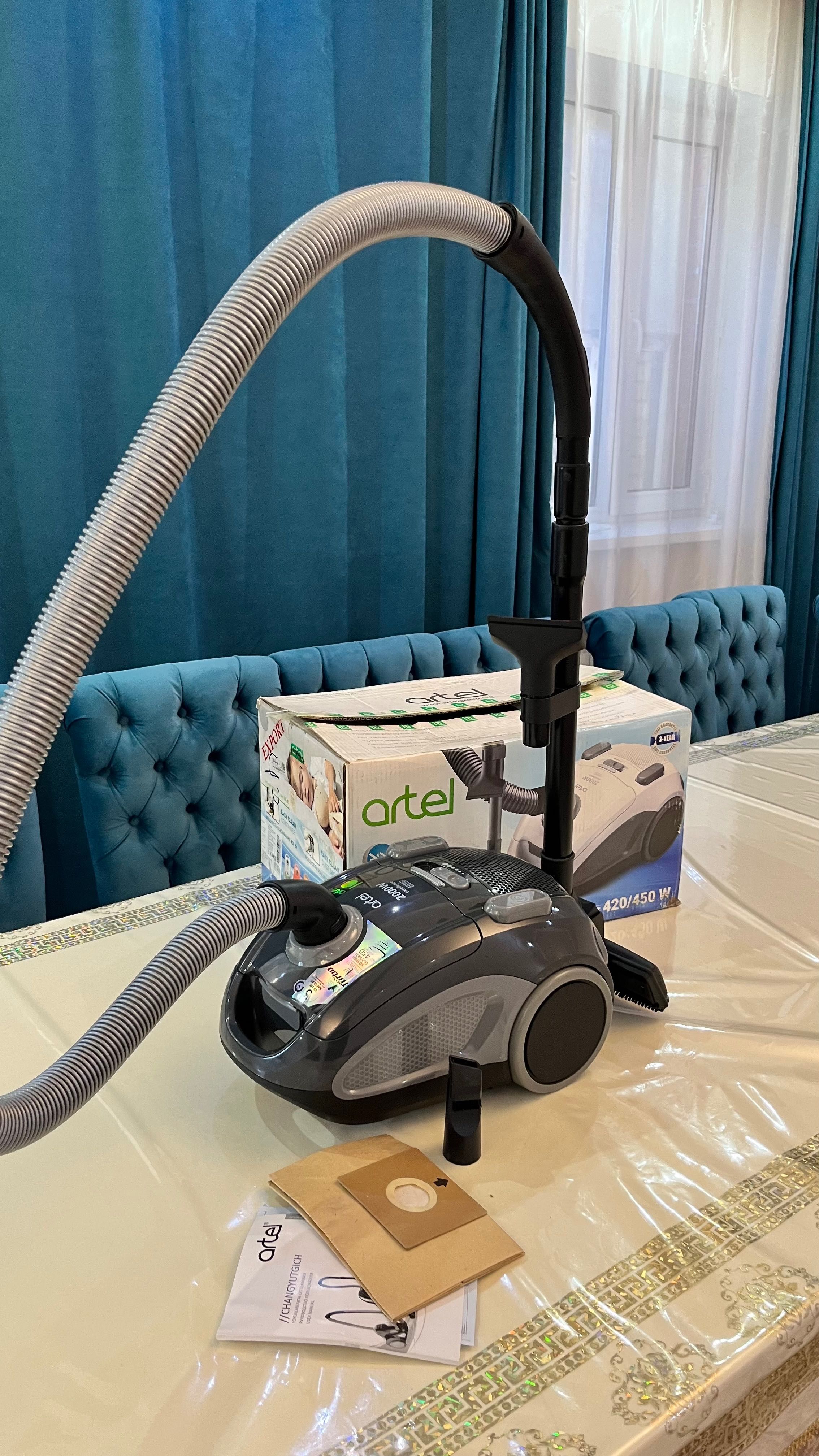 Пылесос с мешком ARTEL