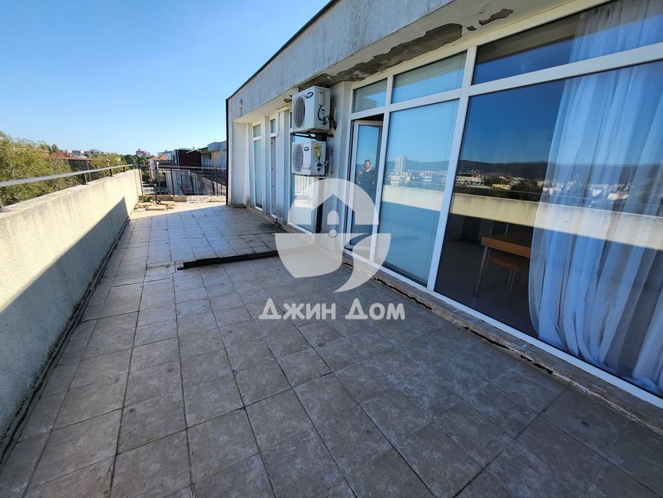 Продава се Двустаен апартамент в к.к. Слънчев бряг - 77 кв.м за 908 €/кв.м - Снимка #9