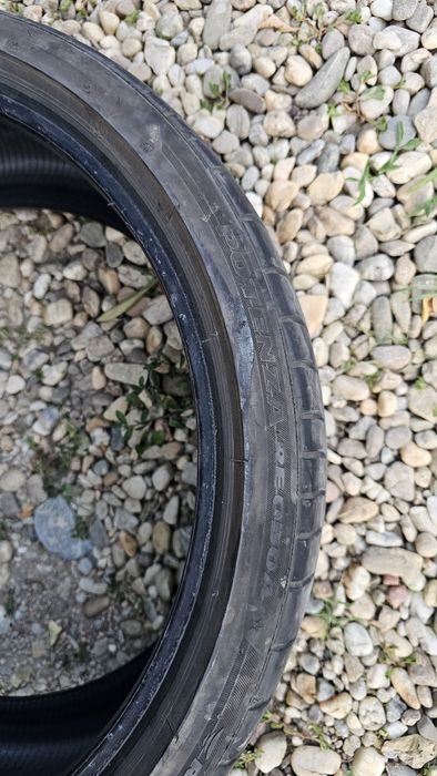 1 Anvelopa Bridgestone Vara 245/35 R20 RFT dot 2022