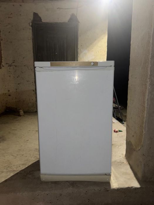 Моразилник indesit бу