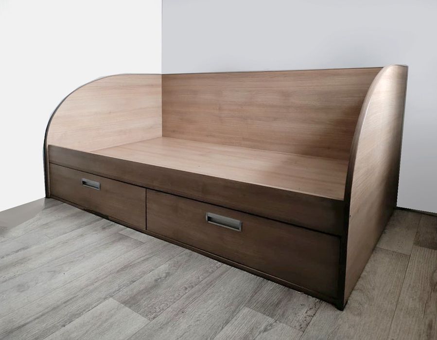 Кровать односпальная