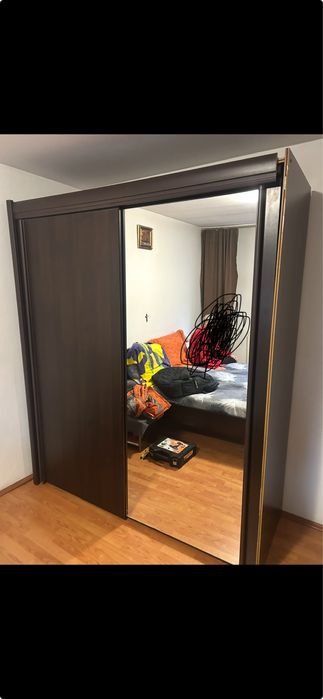 Sifonier doua usi culisabile in stare buna