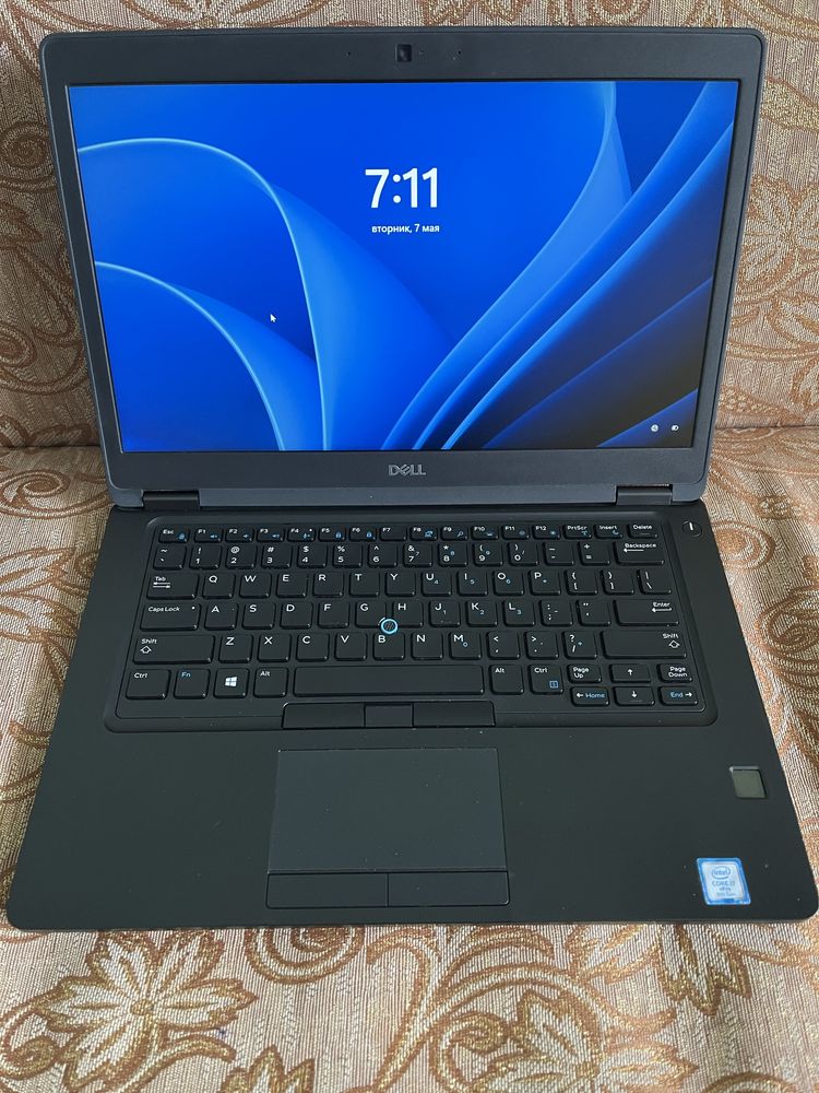 Ноутбк DELL 5490 i7-8th 256/12Gb