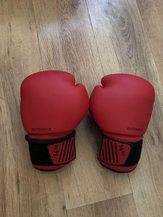 Manusi box, si aparatoare picioare