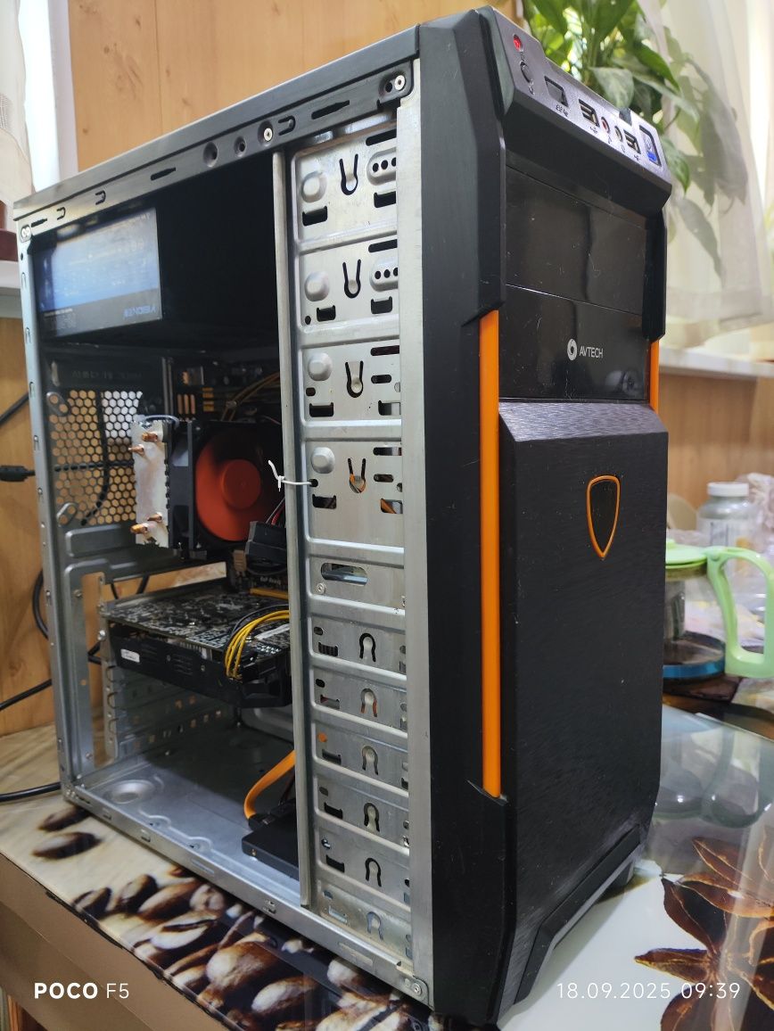 Шустрый игровой компьютер (кейс) i5,8gb,SSD,Video3gb DDR5
