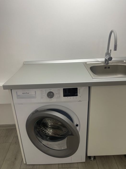 Mobila Bucatarie cu Electrocasnice incluse!