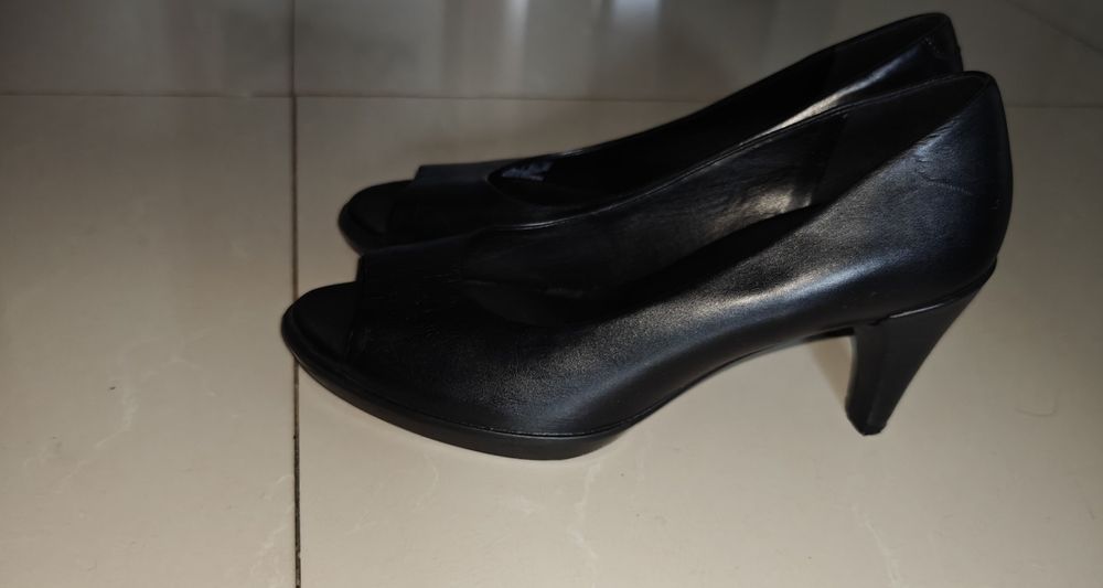 Pantofi Eccco Dama mărimea 37 și 39