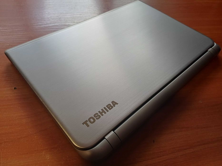 15.6'FullHD IPS Toshiba Core™ i7-5500U/8GB Ram/256GB SSD