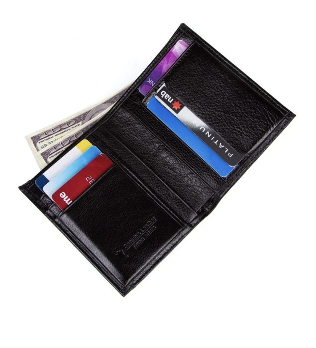 Мъжки портфейл с естествена кожа