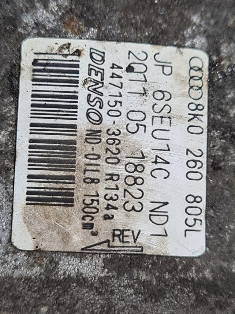 Compresor clima AUDI Q5 2.0 TDI 2008 - 2012 CJCA (956) 8K0260805L