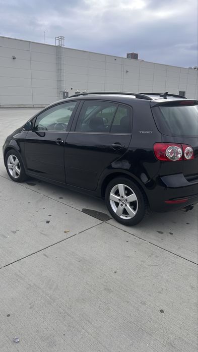 Vând  Golf 6 Plus