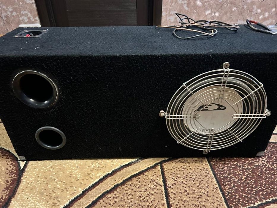 Продаю сабвуферр