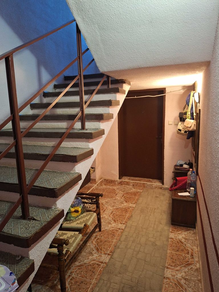 Продава се Къща в с. Полковник Минково, Област Добрич - 300 кв.м за 800 €/кв.м - Снимка #16
