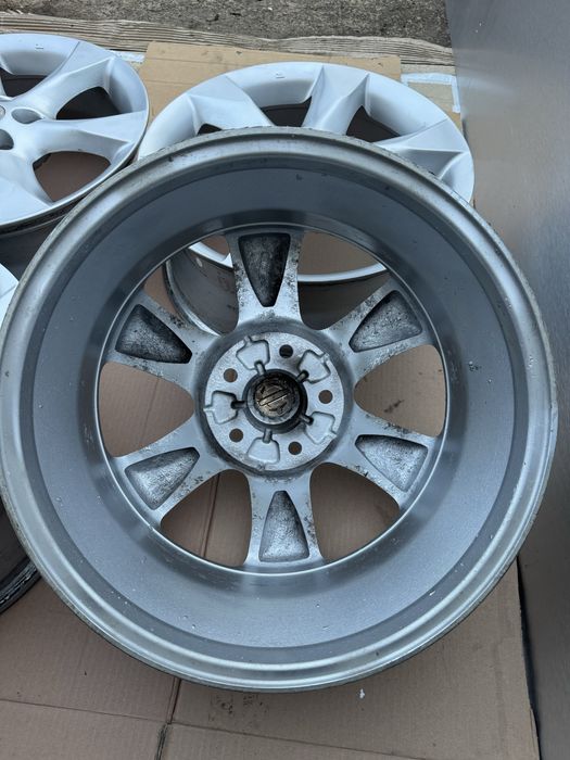 Jante Nissan Juke r 17’ stare f buna! ORICE PIESA DISPONIBILA!