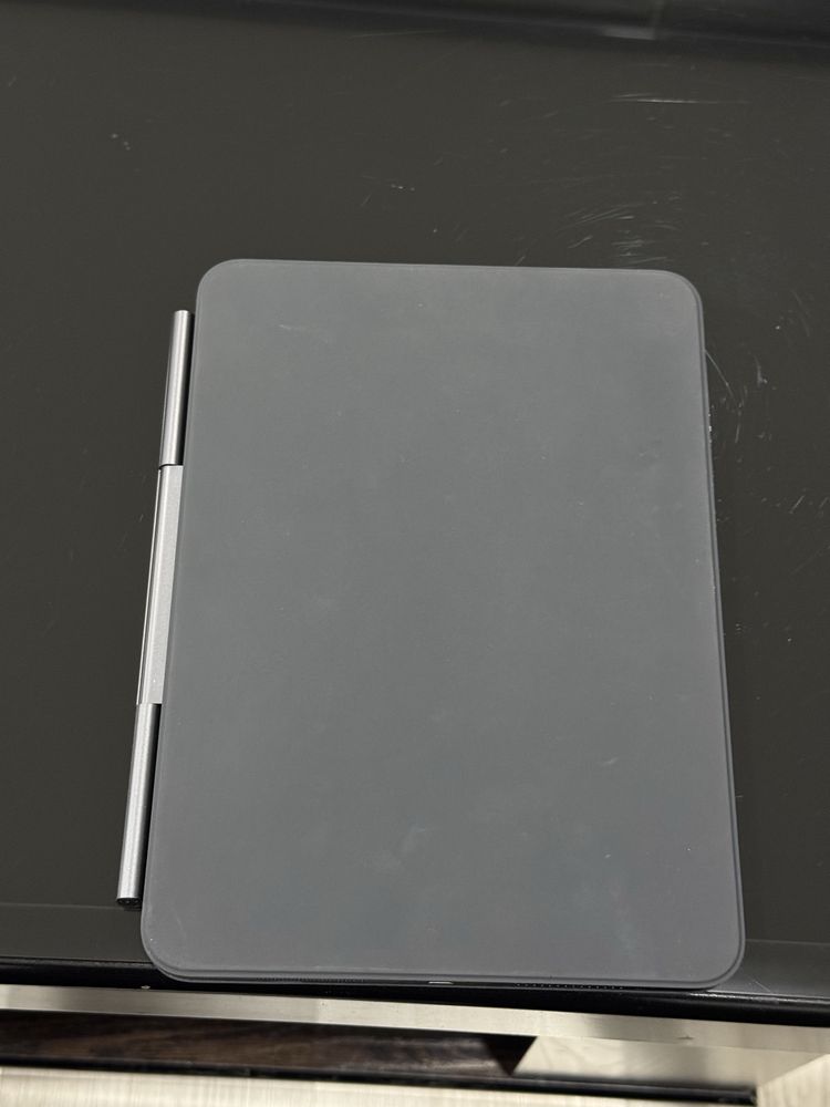 Ipad 11 Pro M4 , 512 Gb , Sim karta , Magic Keyboard