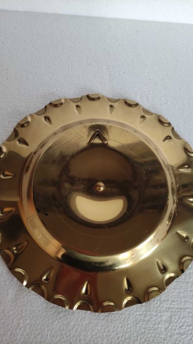 Декоративна чиния за стена месинг и художествена керамика