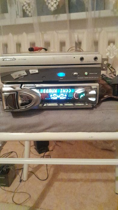 Продам магнитолу панасоник